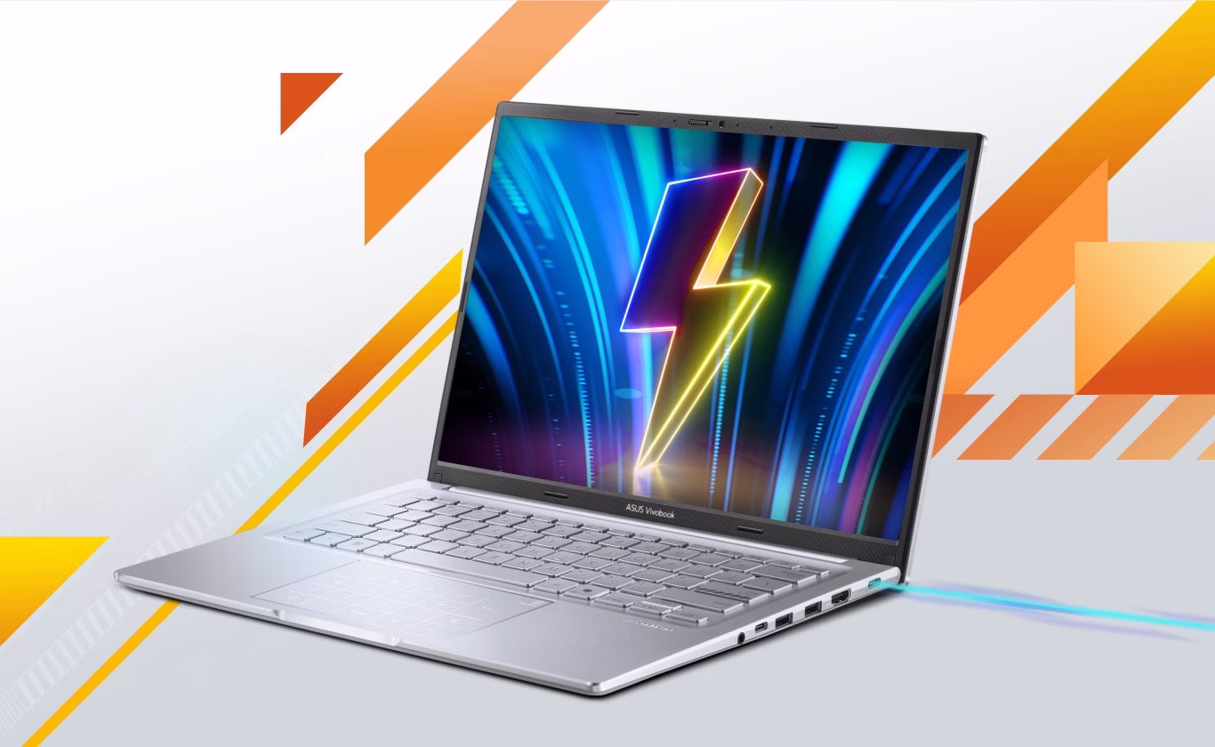 En &aring;ben ASUS Vivobook 14 OLED med et lyn p&aring; sk&aelig;rmen.